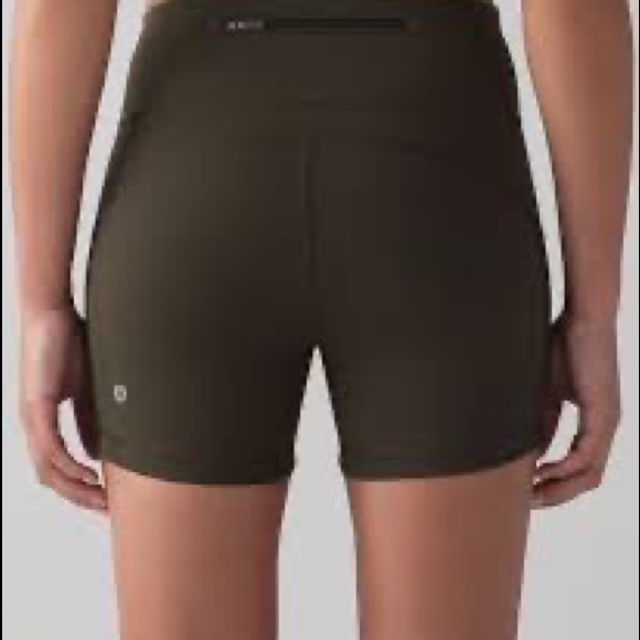 Lululemon Smooth Stride High Rise Hot Short 3.5” in Dark Olive - Picture 3 of 12